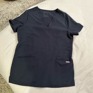 FIGS Casma Three-Pocket Scrub Top: Night Sky